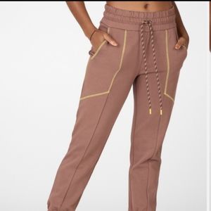 Joggers (NWOT)